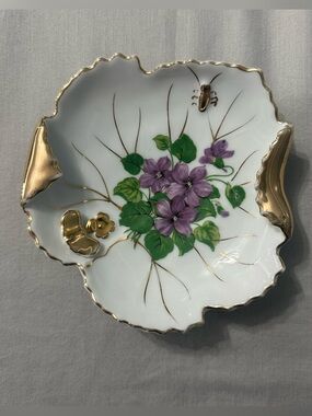 ⁠Vintage NASCO Japan Porcelain Leaf Trinket Dish Hand Painted Violets Gold Trim⁠